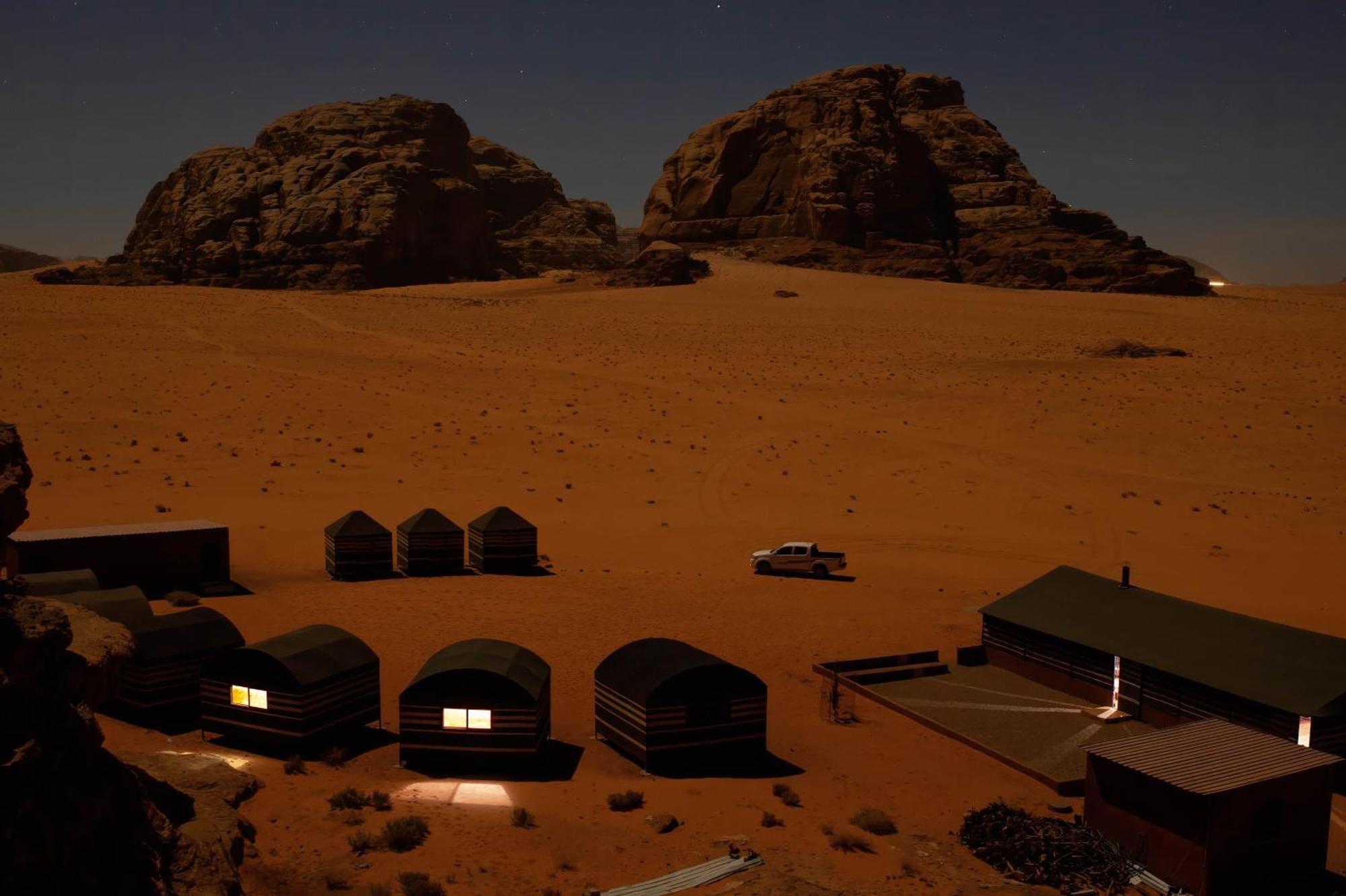 Wadi Rum Local Guide Camp Экстерьер фото